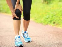 Don’t let your leg pain become worse! 7 tips to deal with it