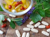Vitamin B12 Deficiency: Depression to Anemia, Check Symptoms and Food to eat