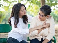 Is your chest pain heart attack or heartburn? How to tell the difference?